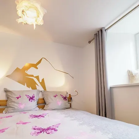 Clos Des Roches - Les Praz - Sleeps 4 Appartement Chamonix